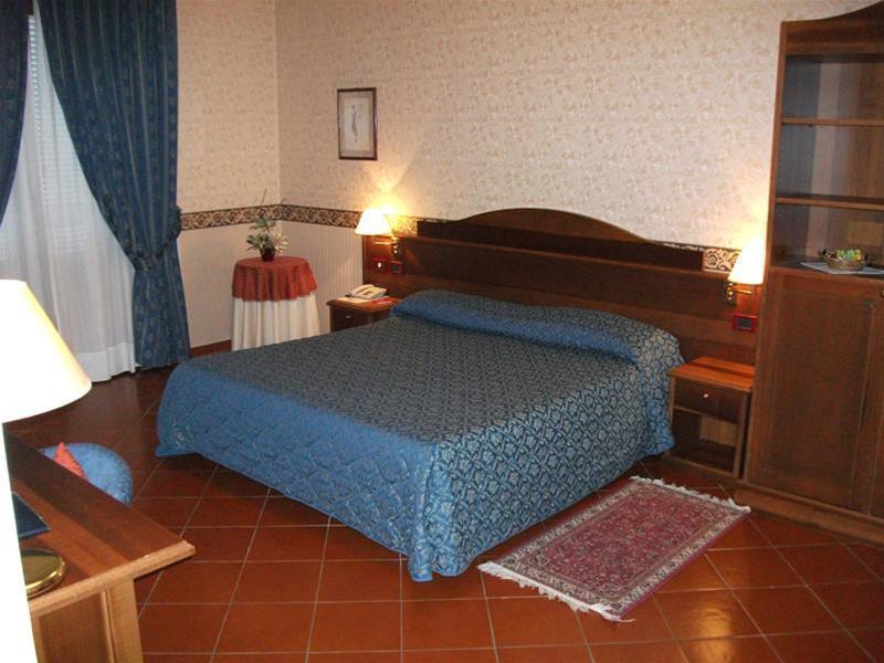Ariotto Village Terruggia Bagian luar foto