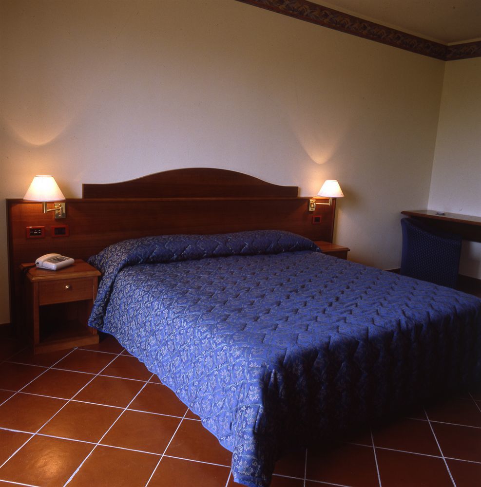 Ariotto Village Terruggia Bagian luar foto